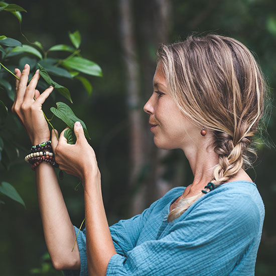 Wer entwickelt die Produkte von effective nature